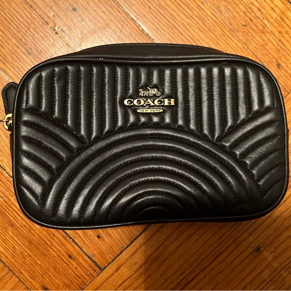 Belt Bag With Deco Quilting Leather - Picture 2 of 7